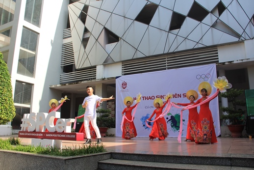 Tuyển sinh Đại học trực tuyến