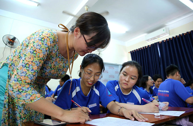Tuyển sinh Đại học trực tuyến