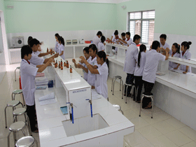 Tuyển sinh Đại học trực tuyến