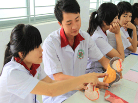 Tuyển sinh Đại học trực tuyến