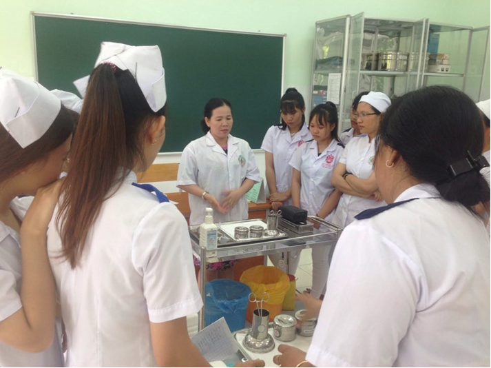 Tuyển sinh Đại học trực tuyến