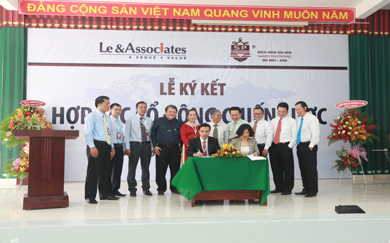 Tuyển sinh Đại học trực tuyến