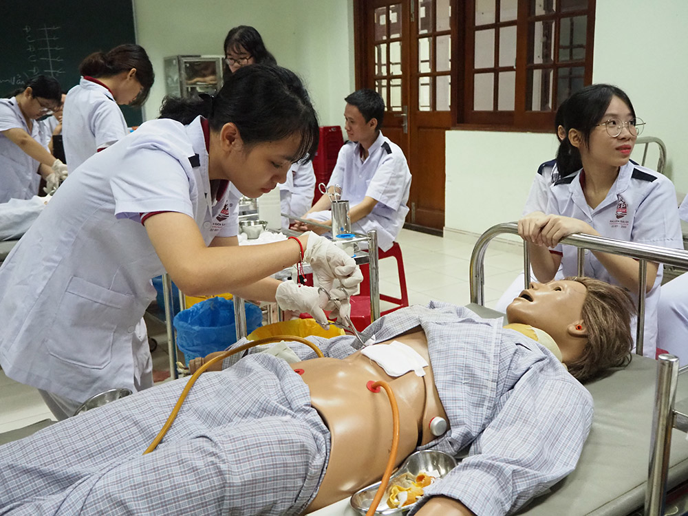 Tuyển sinh Đại học trực tuyến