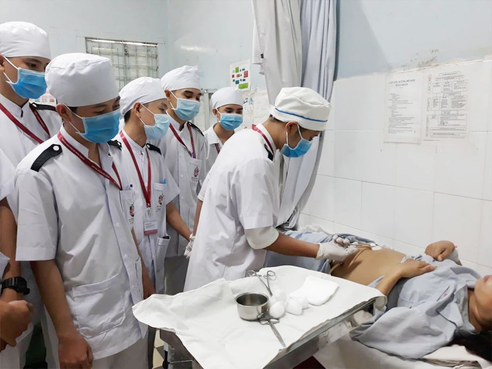 Tuyển sinh Đại học trực tuyến